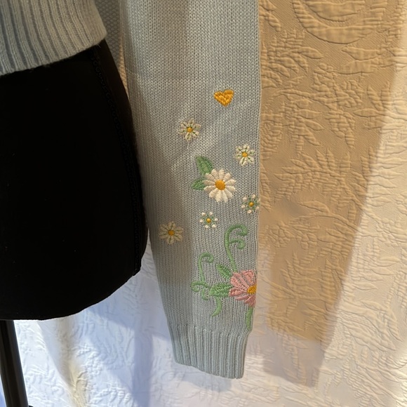 Sugar Thrillz Flower Fields Embroidered Cardigan, size small, NWT - Picture 7 of 16